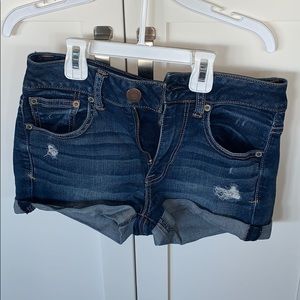 American eagle medium waisted jeans